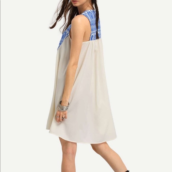 ☀️Summer Tassel Dress. Size Large - Picture 3 of 6